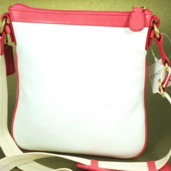 NWT Coach Coral White Leather CROSSBODY Swingpack - Picture 4 of 8